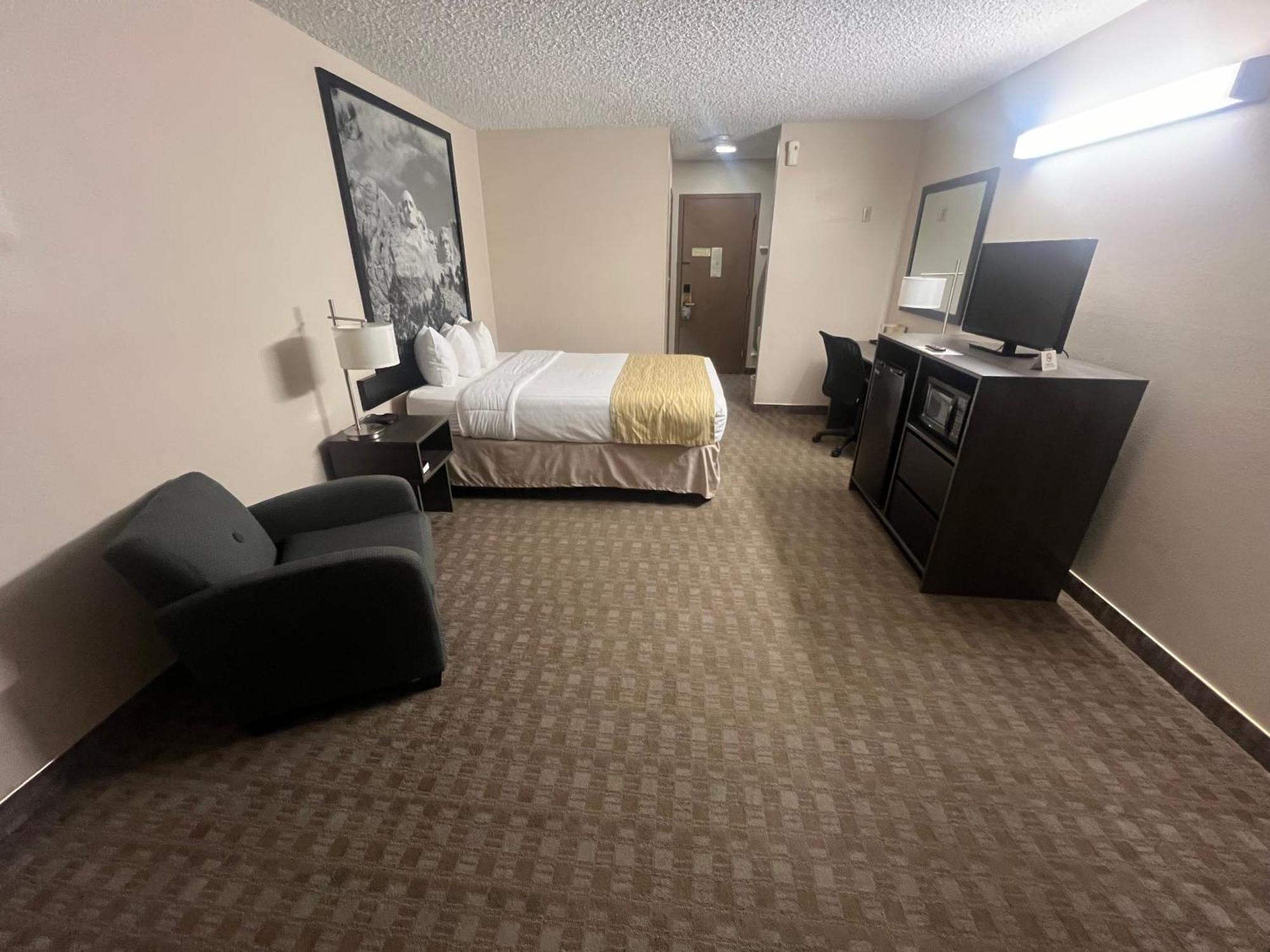 Super 8 By Wyndham Sturgis Hotel Exterior photo