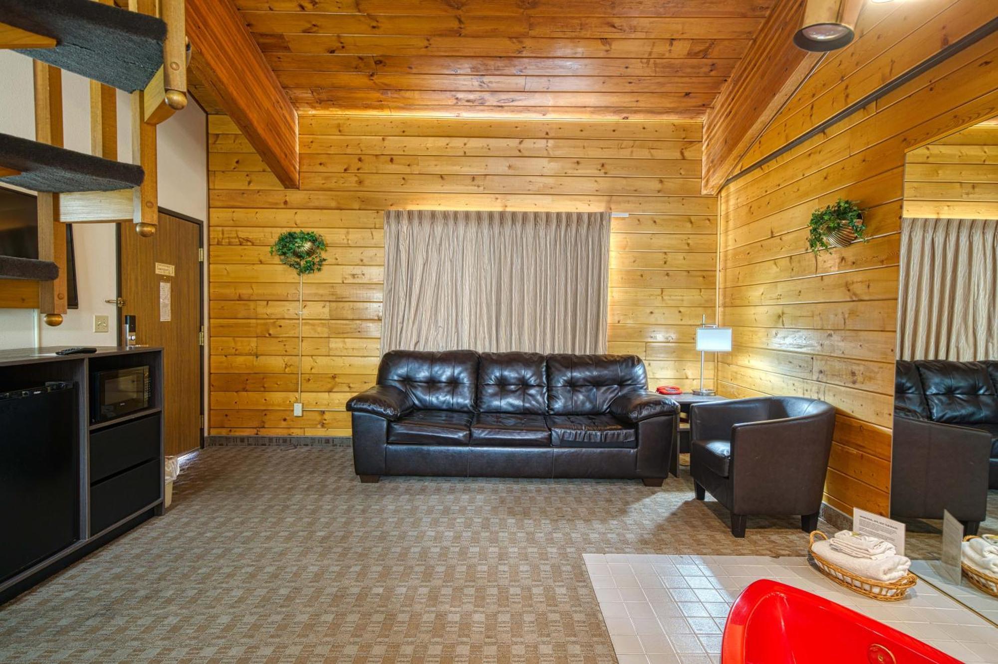 Super 8 By Wyndham Sturgis Hotel Exterior photo